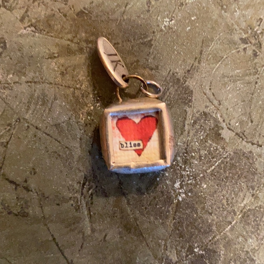 Heart Bliss Jewel Kade charm